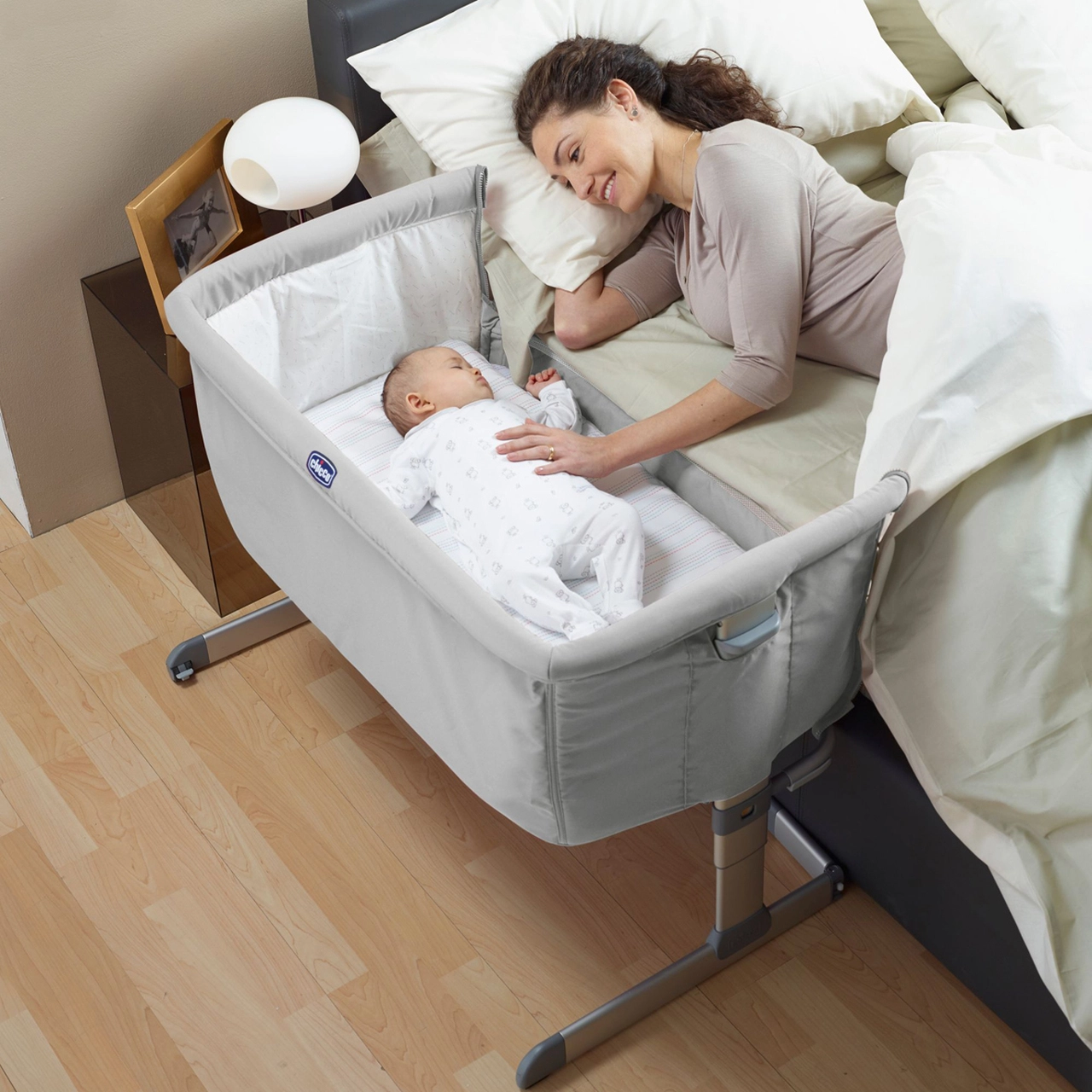 Chicco Next 2 Me Co-Sleeping bassinet for hire - Rock a Bye Baby Equipment  Hire